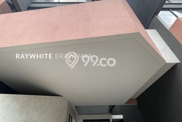 Ready to Use! Luxury House LT 177m2 Desain Elegan di Kemang Ready to Use! Luxury House LT 177m2 Desain Elegan di Kemang