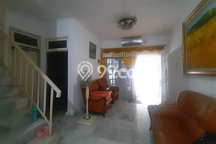 Dijual Rumah Luas Elegan Dengan View Eksklusif di Muara Karang, Jakarta Utara Dijual Rumah Luas Elegan Dengan View Eksklusif di Muara Karang, Jakarta Utara