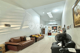 For Sale! Luxury House LT 168m2 Desain Modern di Jelambar For Sale! Luxury House LT 168m2 Desain Modern di Jelambar