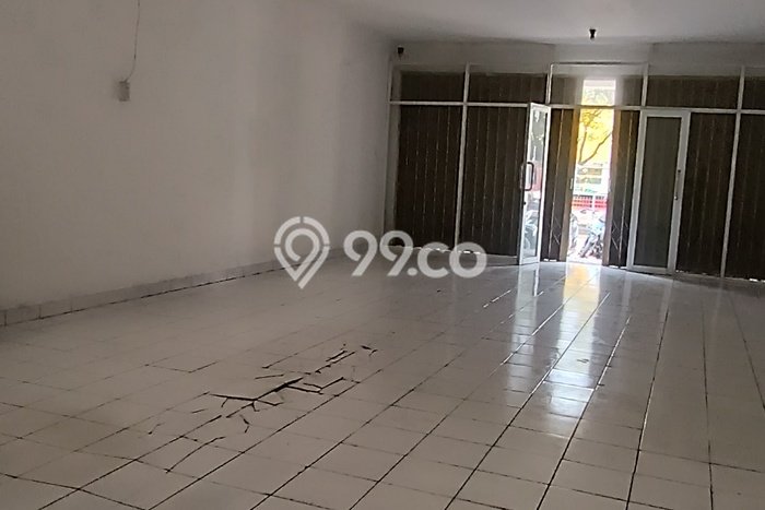 LOKASI TERBAIK! Ruko di Cikarang, Luas 110m², Jalan Strategis LOKASI TERBAIK! Ruko di Cikarang, Luas 110m², Jalan Strategis