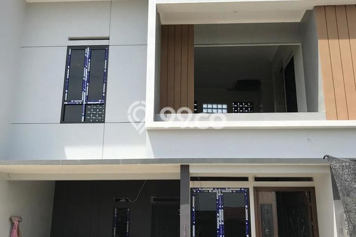 Dijual Rumah 3 Kamar Lokasi Ideal Bagus dan Strategis di Kartasura Dijual Rumah 3 Kamar Lokasi Ideal Bagus dan Strategis di Kartasura