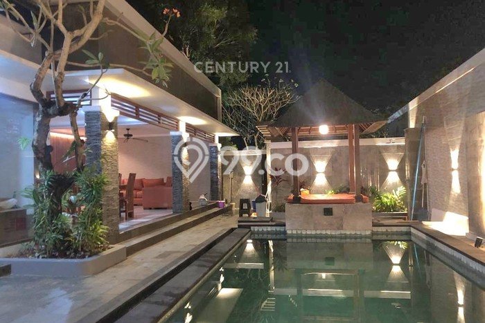 Ready to Use! Premium House LT 255m2 Desain Elegan di Beraban Ready to Use! Premium House LT 255m2 Desain Elegan di Beraban