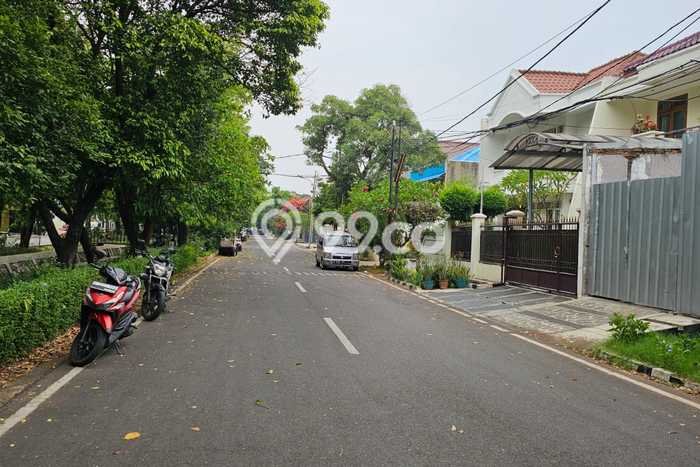 Tanah Investasi Dijual di Jakarta Timur Punya Luas 300m2 Tanah Investasi Dijual di Jakarta Timur Punya Luas 300m2