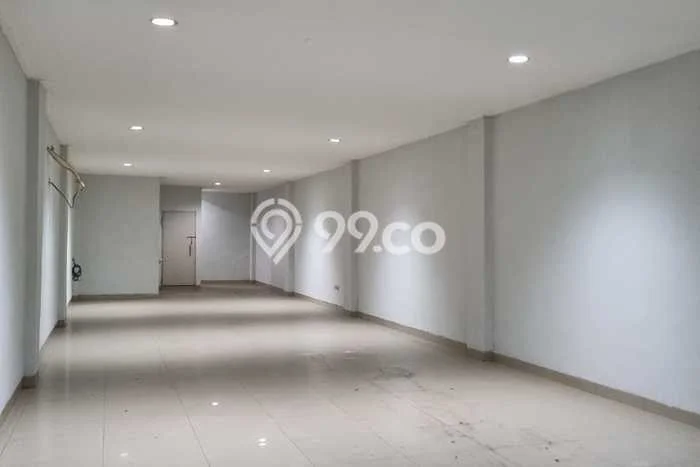 Unit Ruko Disewa Lokasi Sawah Besar, Jakarta Pusat Spesifikasi Luas Bangunan 375m2 Unit Ruko Disewa Lokasi Sawah Besar, Jakarta Pusat Spesifikasi Luas Bangunan 375m2