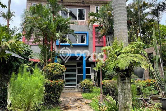Lokasi Strategis! Dijual Gudang Bisnis di Pulo Gadung, Jakarta Timur Kondisi Baik Lokasi Strategis! Dijual Gudang Bisnis di Pulo Gadung, Jakarta Timur Kondisi Baik