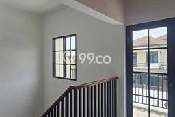 Rumah Modern Cantik 4 KT Bisa Langsung Pindah di Cakung Rumah Modern Cantik 4 KT Bisa Langsung Pindah di Cakung