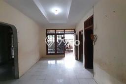For Sale Rumah 4 Kamar Lokasi Ideal Bagus dan Strategis di Antapani For Sale Rumah 4 Kamar Lokasi Ideal Bagus dan Strategis di Antapani
