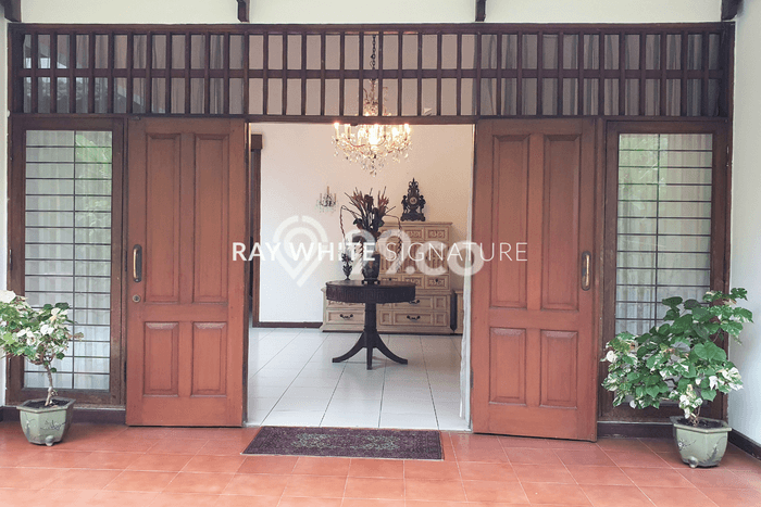 For Sale! Premium House LT 750m2 Desain Modern di Bangka For Sale! Premium House LT 750m2 Desain Modern di Bangka
