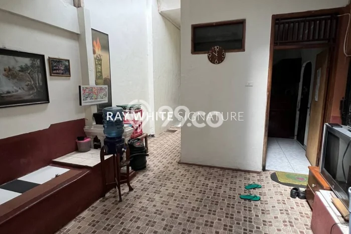 For Sale Rumah Elit Exclusive di Tebet, Jakarta Selatan For Sale Rumah Elit Exclusive di Tebet, Jakarta Selatan