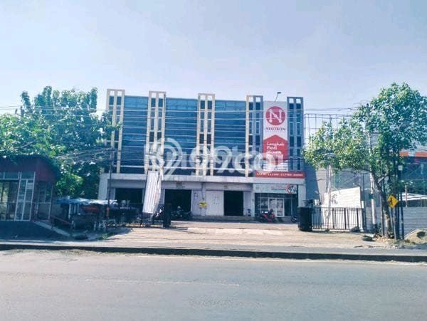 Ruko disewakan lokasi strategis Pedurungan Semarang 380m2 Ruko disewakan lokasi strategis Pedurungan Semarang 380m2