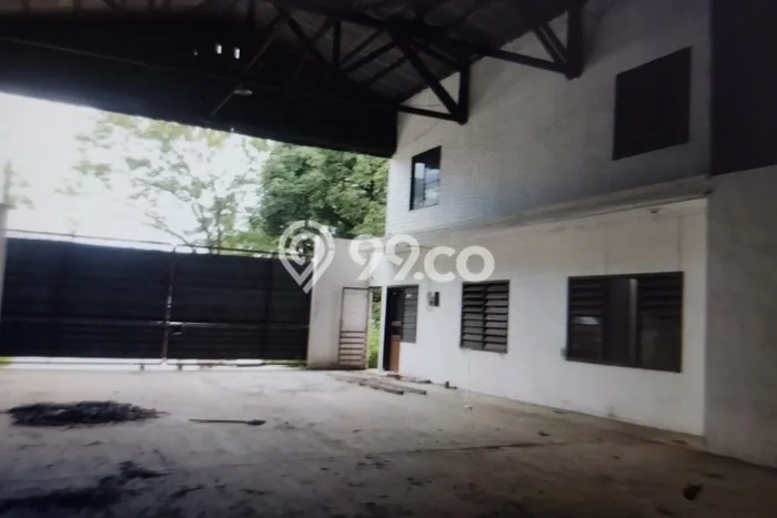 Gudang untuk Disewa di Pusat Semarang Luas Bangunan 1000m2 Gudang untuk Disewa di Pusat Semarang Luas Bangunan 1000m2