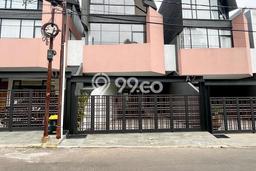 For Sale! Premium House LT 177m2 Desain Modern di Kemang For Sale! Premium House LT 177m2 Desain Modern di Kemang