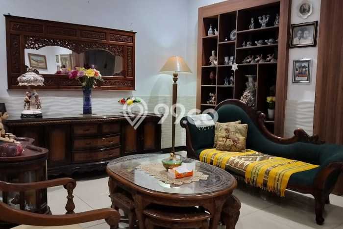 Jual Rumah Luas Megah Dengan View Eksklusif di Kramat, Jakarta Pusat Jual Rumah Luas Megah Dengan View Eksklusif di Kramat, Jakarta Pusat