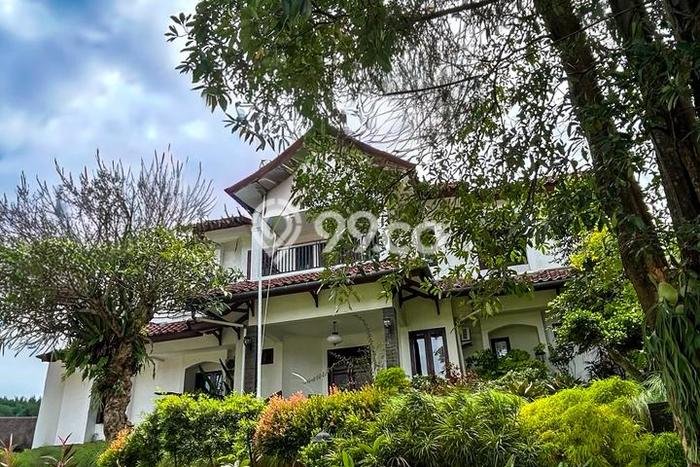 Rumah Elit Modern Siap Huni di Antasari Jakarta Selatan Rumah Elit Modern Siap Huni di Antasari Jakarta Selatan