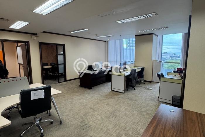Kantor Kawasan Bisnis Kawasan Gandaria, Luas 100m², Mainroad Kantor Kawasan Bisnis Kawasan Gandaria, Luas 100m², Mainroad