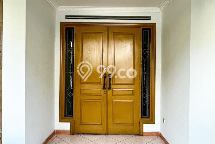 Hunian Elit LB 300m2 Siap Pakai Desain Elegan di Kalibata, Jakarta Selatan Hunian Elit LB 300m2 Siap Pakai Desain Elegan di Kalibata, Jakarta Selatan