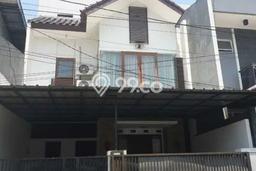 Ready to Use! Luxury House LT 102m2 Desain Modern di Jati Padang Ready to Use! Luxury House LT 102m2 Desain Modern di Jati Padang