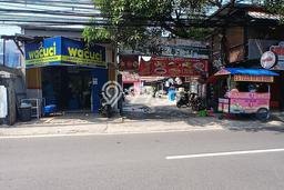 Tanah Dijual Lokasi Strategis di Jakarta Selatan dengan Luas 420m2 Tanah Dijual Lokasi Strategis di Jakarta Selatan dengan Luas 420m2