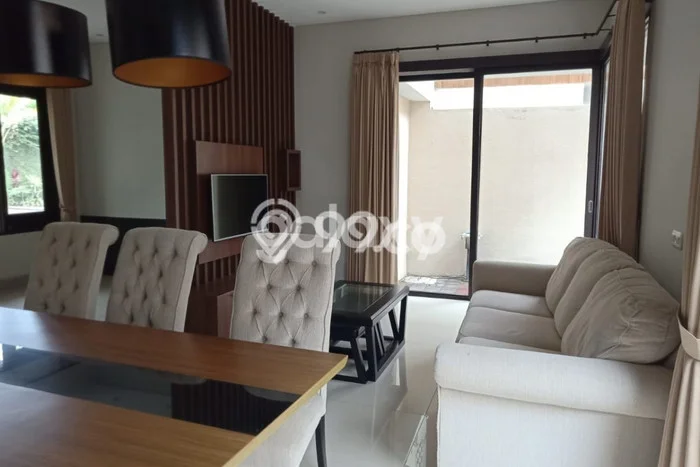 GOOD DEAL! Rumah Premium area Kuta, LT 135m2m² Bangunan 152m2m² GOOD DEAL! Rumah Premium area Kuta, LT 135m2m² Bangunan 152m2m²