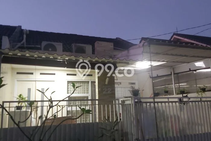 Rumah Minimalis 2 KT di BSD Nusaloka Tangerang Semi Furnished Rumah Minimalis 2 KT di BSD Nusaloka Tangerang Semi Furnished