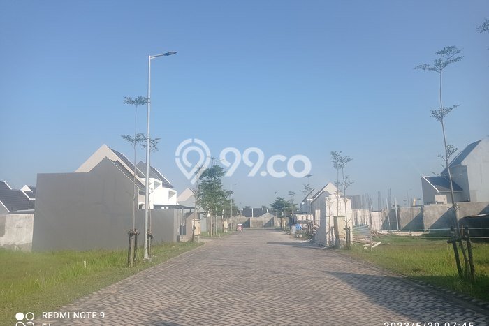Rumah di Menganti, 1 KM, Area Tenang Rumah di Menganti, 1 KM, Area Tenang
