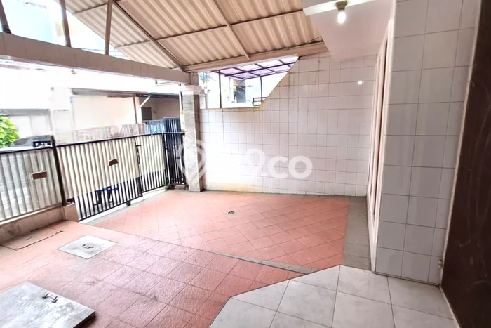 Jual Rumah Bagus Siap Huni LB 100m2 di Kelapa Gading, Jakarta Utara Jual Rumah Bagus Siap Huni LB 100m2 di Kelapa Gading, Jakarta Utara