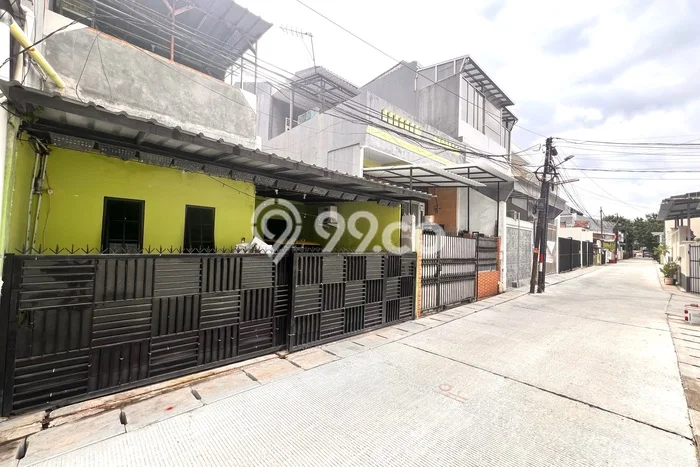 Rumah Modern Cantik 4 KT Bisa Langsung Pindah di Kelapa Gading Rumah Modern Cantik 4 KT Bisa Langsung Pindah di Kelapa Gading