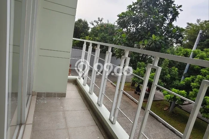 Dijual Rumah 3 Kamar Lokasi Strategis Bagus dan Strategis di Ciracas Dijual Rumah 3 Kamar Lokasi Strategis Bagus dan Strategis di Ciracas