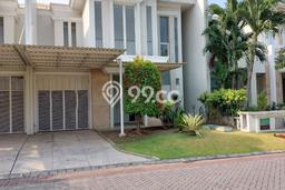 Rumah Nyaman untuk Keluarga di Pakuwon City - 4 KT Rumah Nyaman untuk Keluarga di Pakuwon City - 4 KT