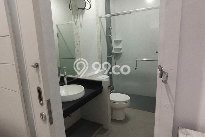 Rumah Harga Terjangkau 2 KT di Semampir, Surabaya Rumah Harga Terjangkau 2 KT di Semampir, Surabaya