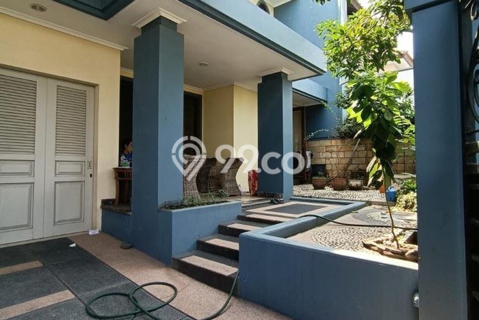 EXCLUSIVE OFFER! Rumah di Graha, 4 KT, Area Premium, Luas 246m² LB 350m² EXCLUSIVE OFFER! Rumah di Graha, 4 KT, Area Premium, Luas 246m² LB 350m²