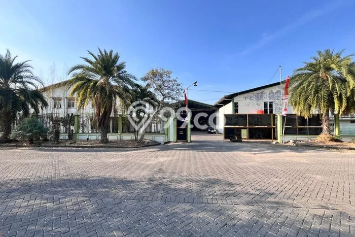 FOR SALE! Gudang di Cerme Gresik, LT 25650m2, LB 20000m2 FOR SALE! Gudang di Cerme Gresik, LT 25650m2, LB 20000m2