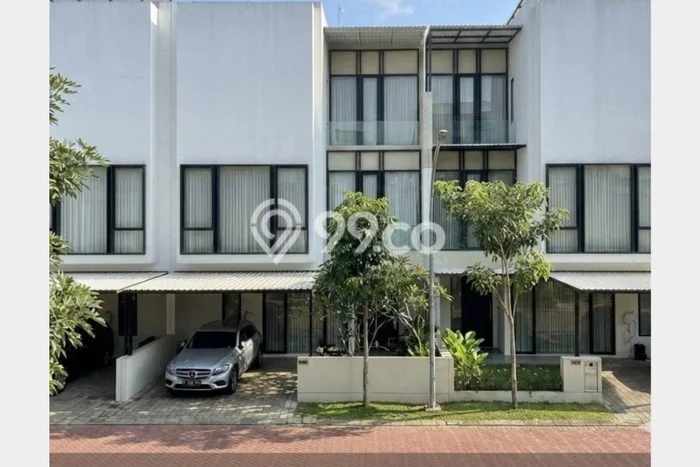 Dijual Rumah Mewah Exclusive di Wiyung, Surabaya Dijual Rumah Mewah Exclusive di Wiyung, Surabaya