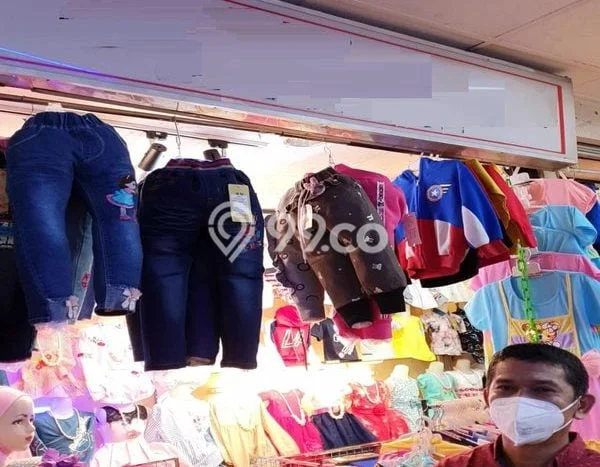 Komersial Bagus Dijual LB 6m2 Lokasi Strategis Jakarta Selatan Area Cocok untuk Berbisnis Komersial Bagus Dijual LB 6m2 Lokasi Strategis Jakarta Selatan Area Cocok untuk Berbisnis