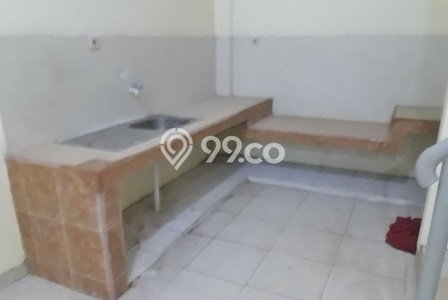 Ruko Dijual di Prime Area Jakarta Barat Luas 200m2 Ruko Dijual di Prime Area Jakarta Barat Luas 200m2