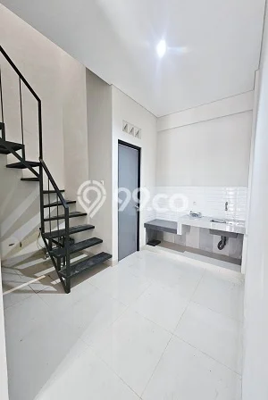 Disewakan! Rumah 3 Kamar Tidur &
2 Kamar Mandi di Tanjung Duren, Jakarta Barat Disewakan! Rumah 3 Kamar Tidur &
2 Kamar Mandi di Tanjung Duren, Jakarta Barat