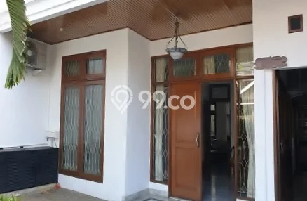 For Sale! Premium House LT 353m2 Desain Modern di Slipi For Sale! Premium House LT 353m2 Desain Modern di Slipi