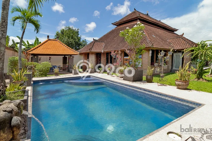 Vila Kawasan , Luas 700m2m², Akses Mudah Fasilitas Umum Vila Kawasan , Luas 700m2m², Akses Mudah Fasilitas Umum