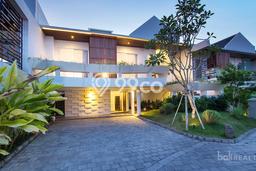 Vila Tenang Kawasan , Dimensi 162m2m², Pemandangan Menarik sekitar Vila Tenang Kawasan , Dimensi 162m2m², Pemandangan Menarik sekitar