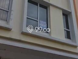 Ruko Disewa di Tangerang dengan LB 81m2 Area Komersial Ramai Ruko Disewa di Tangerang dengan LB 81m2 Area Komersial Ramai