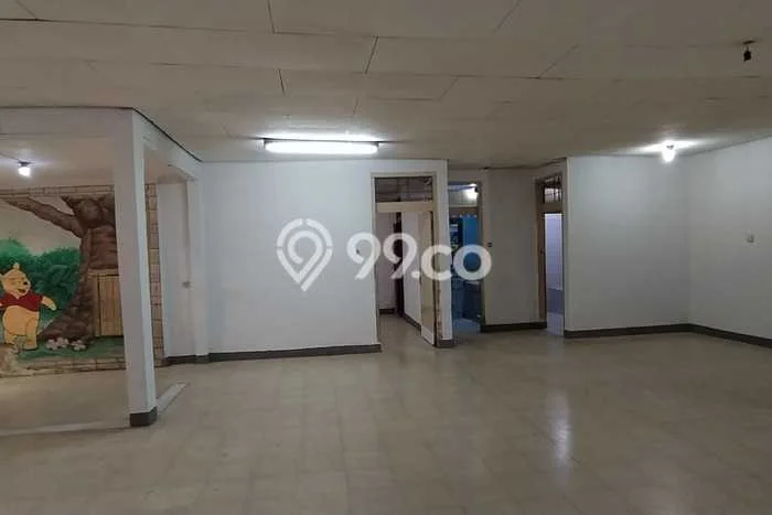 Gudang Disewa di Bandung dengan LB 300m2 Area Komersial Ramai Gudang Disewa di Bandung dengan LB 300m2 Area Komersial Ramai