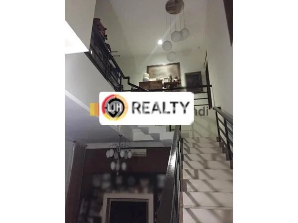 Rumah Eksklusif Dijual LT 220m2 di Banyumanik, Semarang Rumah Eksklusif Dijual LT 220m2 di Banyumanik, Semarang