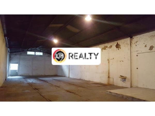 Gudang Bagus Dijual LB 375m2 Lokasi Strategis Semarang Area Cocok untuk Berbisnis Gudang Bagus Dijual LB 375m2 Lokasi Strategis Semarang Area Cocok untuk Berbisnis