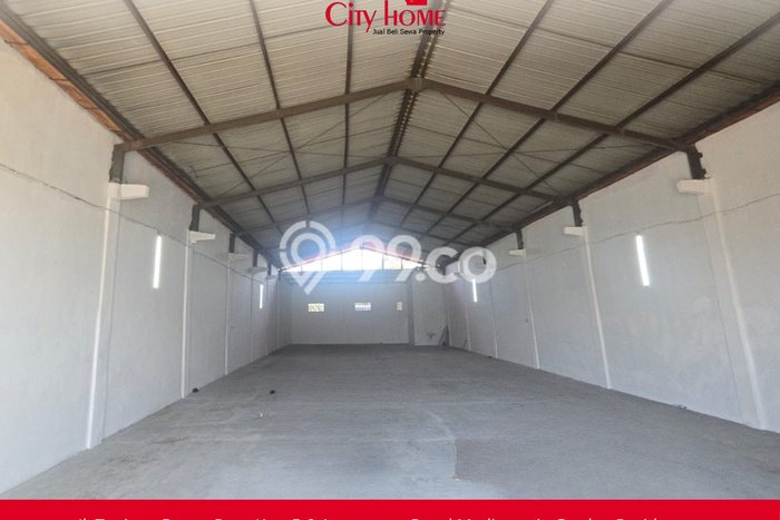 Unit Gudang Disewa Lokasi Penjaringan, Jakarta Utara Spesifikasi Luas Bangunan 330m2 Unit Gudang Disewa Lokasi Penjaringan, Jakarta Utara Spesifikasi Luas Bangunan 330m2
