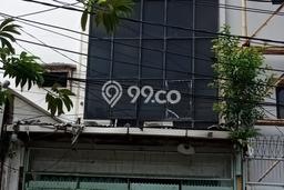 Unit Ruko Dijual di Jakarta Pusat LT 76m2 & LB 330m2 Unit Ruko Dijual di Jakarta Pusat LT 76m2 & LB 330m2