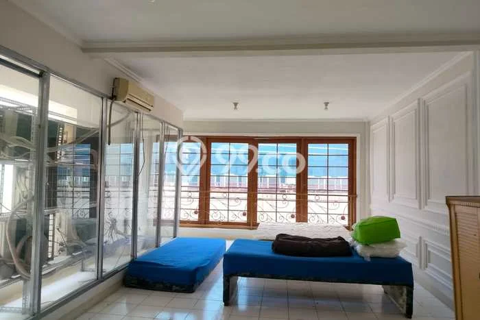 Unit Ruko Tersedia di Pangeran Jayakarta Spesifikasi LB 320m2 Unit Ruko Tersedia di Pangeran Jayakarta Spesifikasi LB 320m2