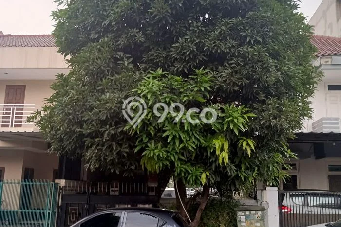 Jual Rumah Eksklusif 4 KT di Puri Indah, Jakarta Barat Jual Rumah Eksklusif 4 KT di Puri Indah, Jakarta Barat