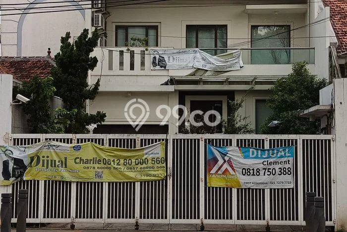 Hunian Mewah Dijual LT 363m2 di Menteng, Jakarta Pusat Hunian Mewah Dijual LT 363m2 di Menteng, Jakarta Pusat