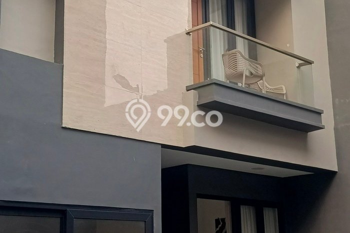 Rumah Mewah Dijual LT 190m2 di Kebon Jeruk, Jakarta Barat Rumah Mewah Dijual LT 190m2 di Kebon Jeruk, Jakarta Barat