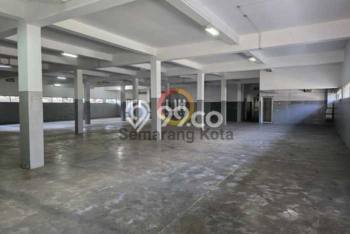 Gudang Disewakan Lokasi Banyumanik Semarang Harga Spesial! Gudang Disewakan Lokasi Banyumanik Semarang Harga Spesial!